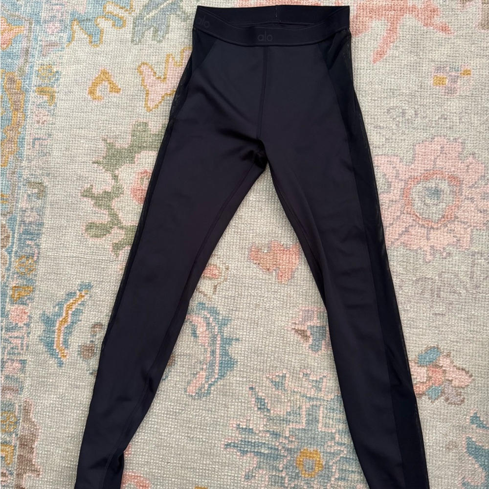 ALO Yoga Black High-Waist Shorts